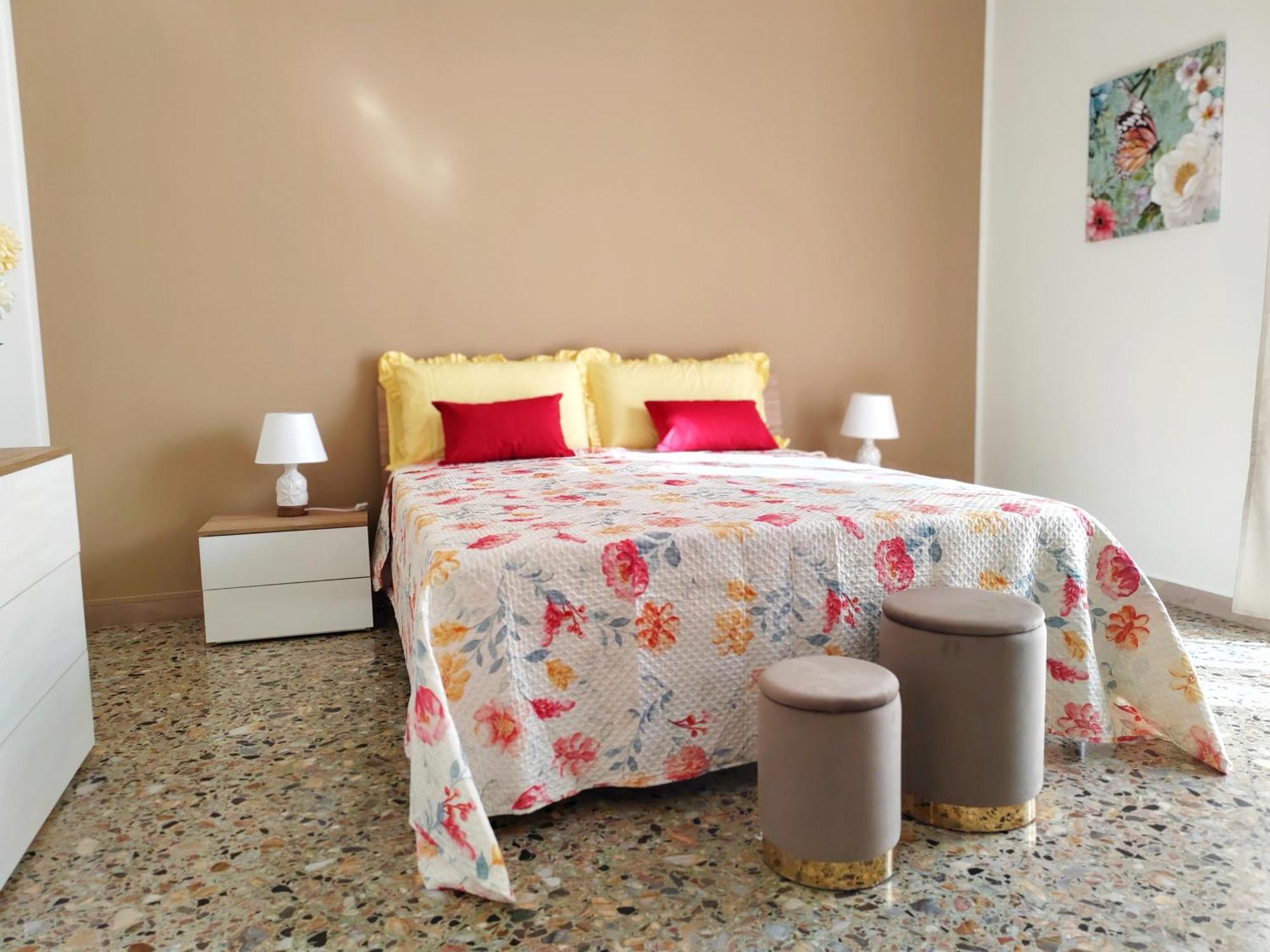 Dimora Amira Apartment Monopoli Bagian luar foto