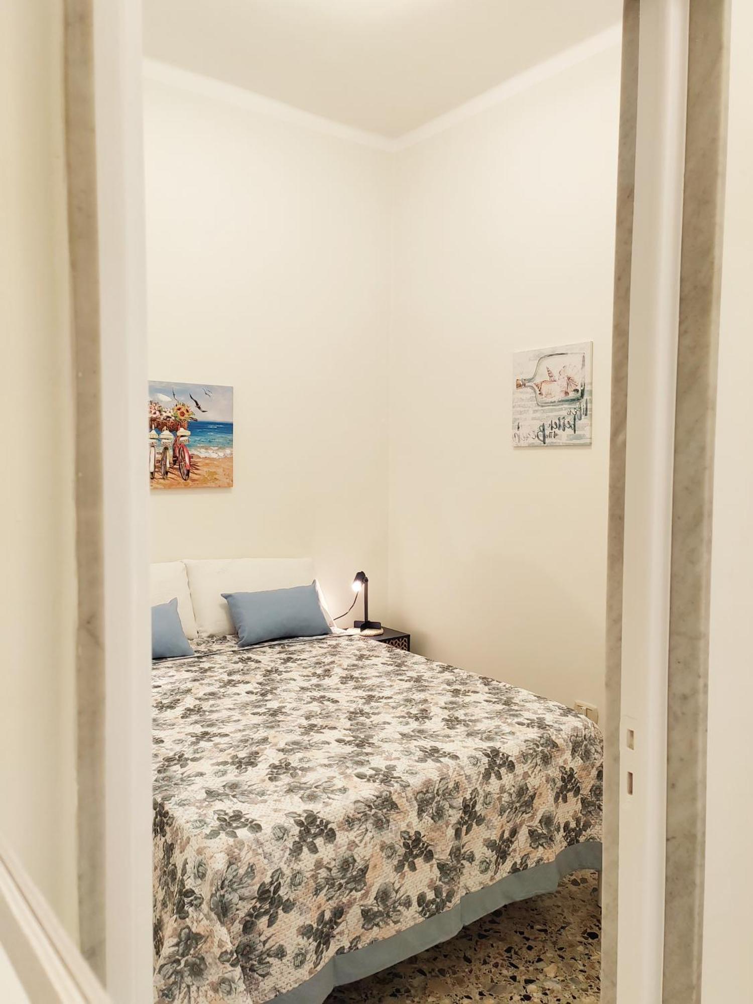 Dimora Amira Apartment Monopoli Bagian luar foto