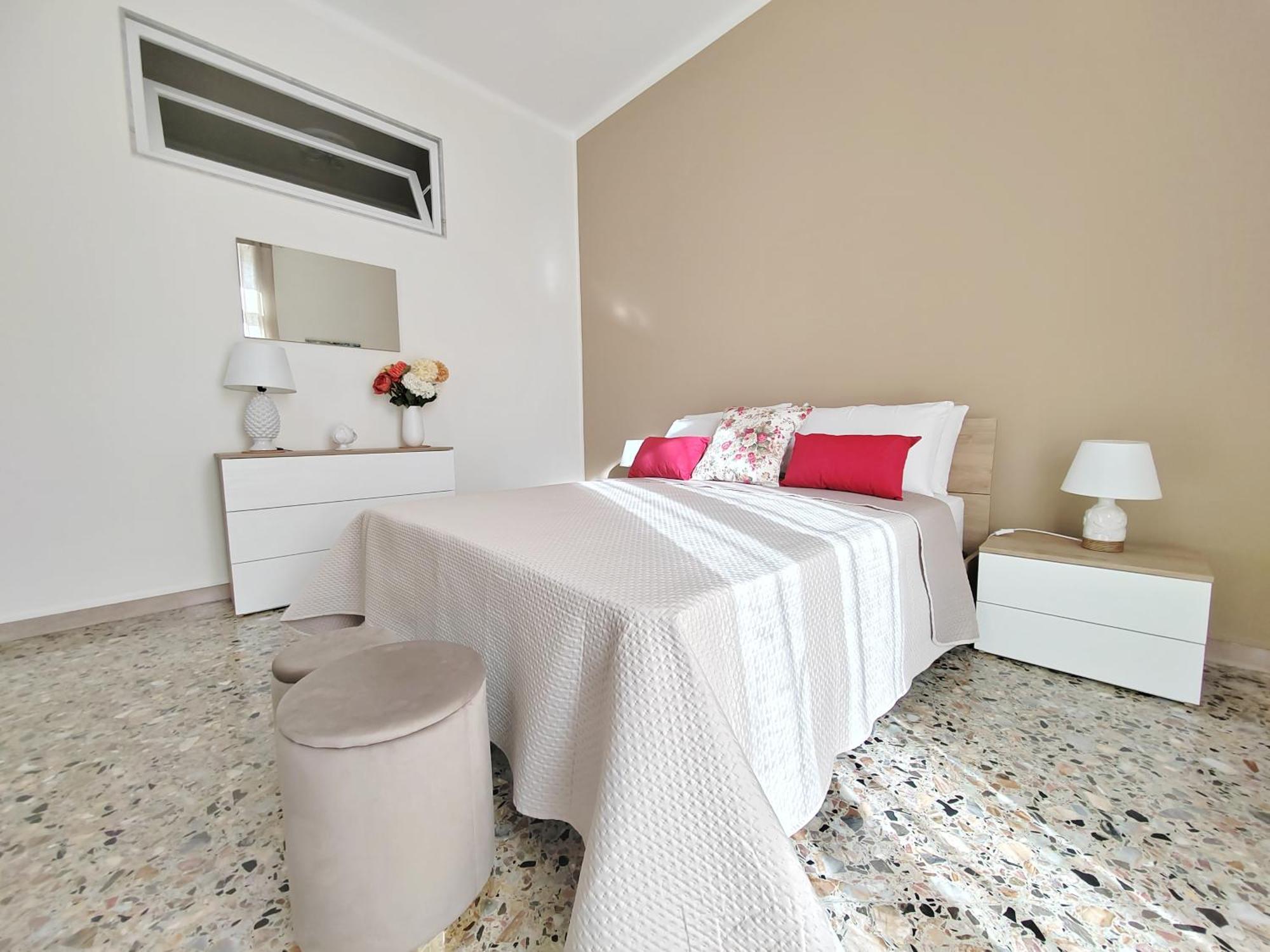Dimora Amira Apartment Monopoli Bagian luar foto